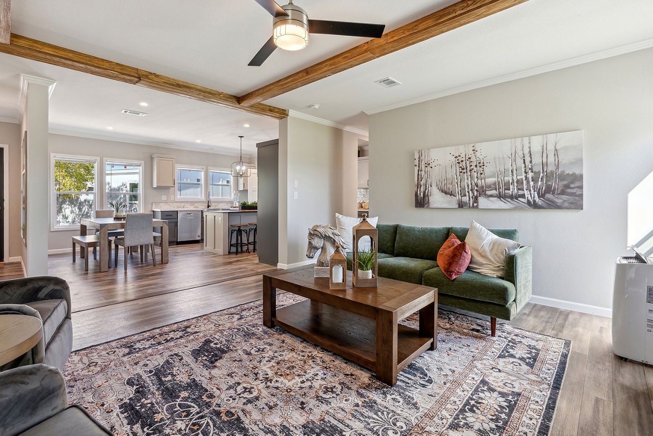 110-innovation-Innovation-3268H-living-room-2