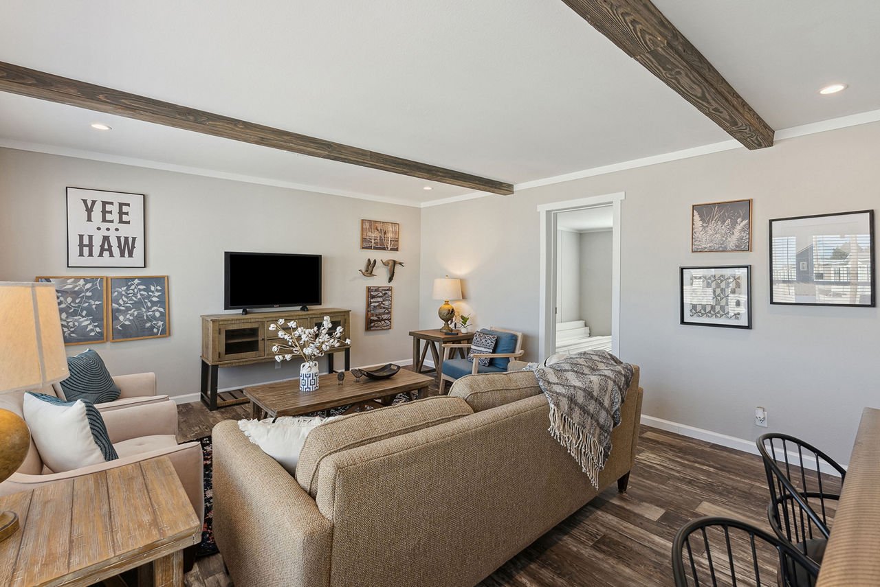 125-homestead-hs3276a-3276h42315-jasmine-family-area-02