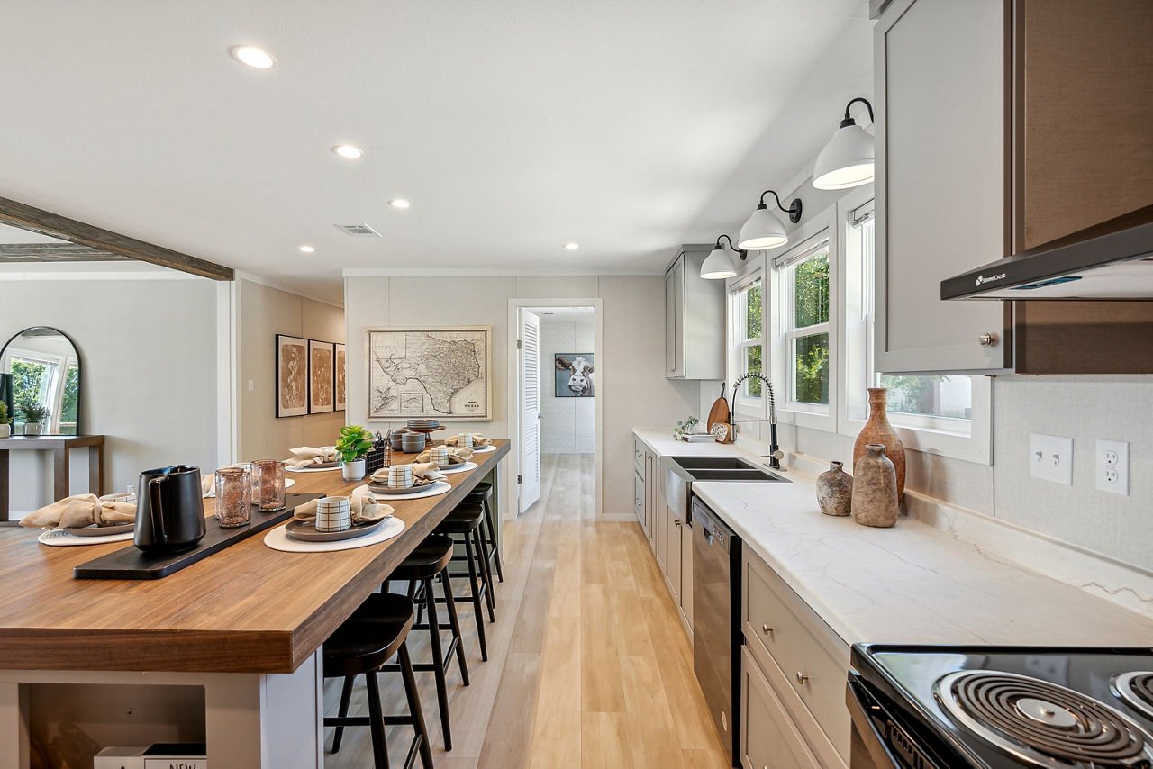 125-new-moon-new-moon-3260a-kitchen-4