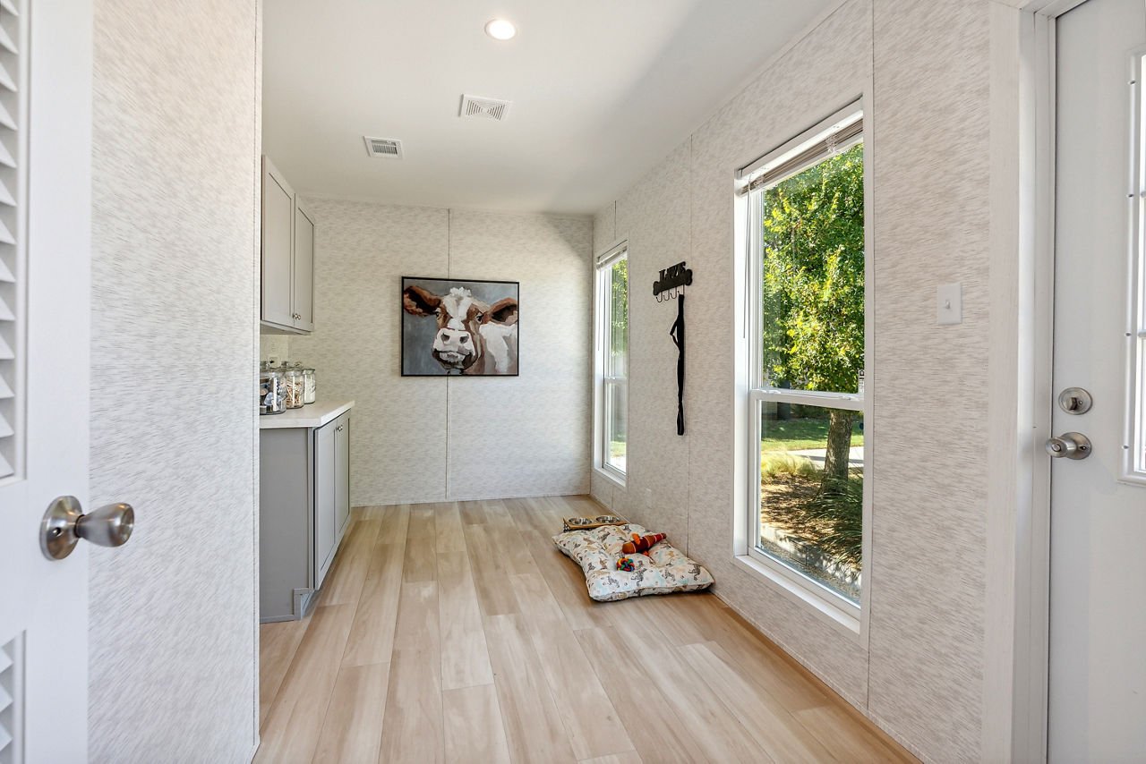 125-new-moon-new-moon-3260a-utility-room-1