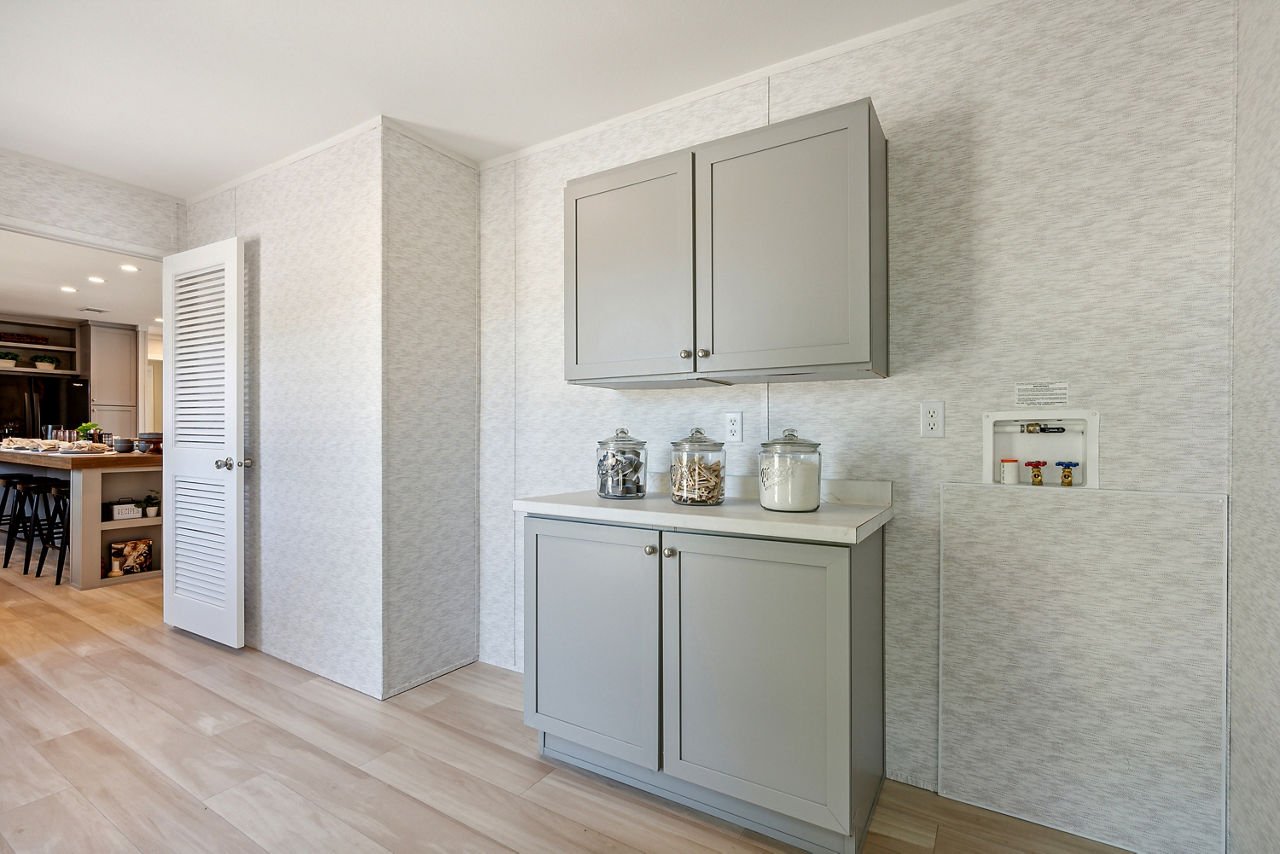 125-new-moon-new-moon-3260a-utility-room-2