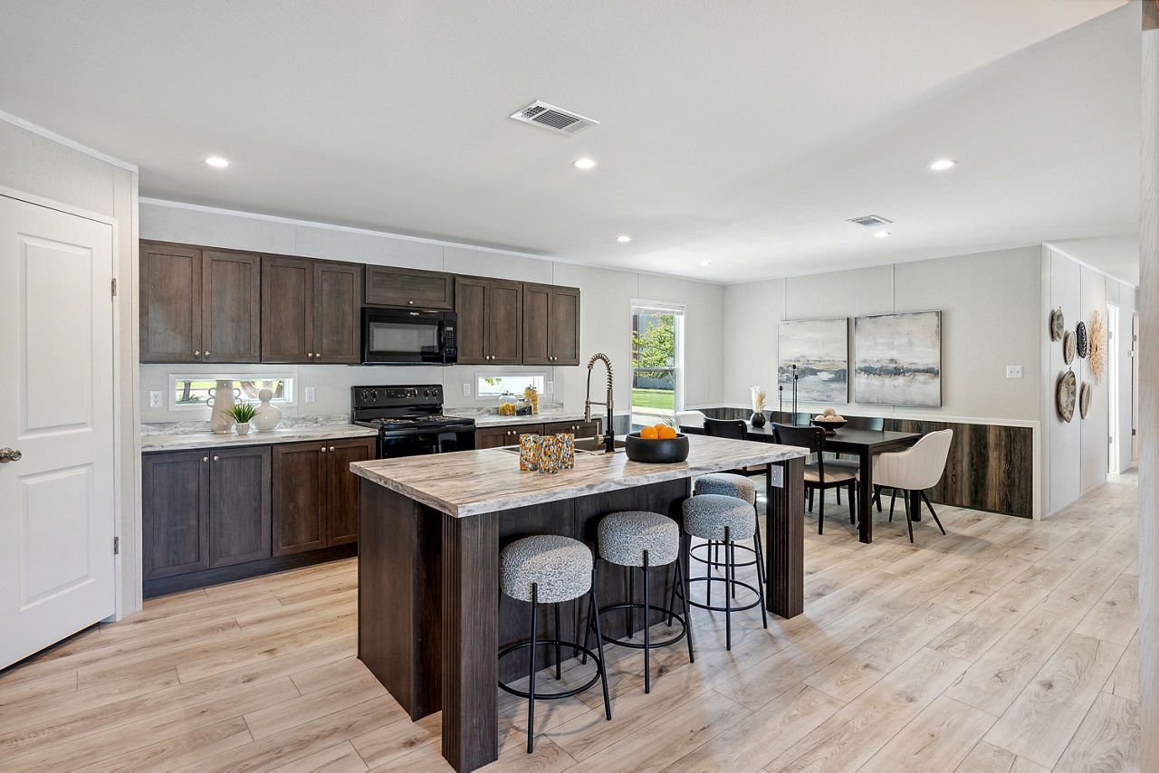 125-sheridan-RM3272A-kitchen-9