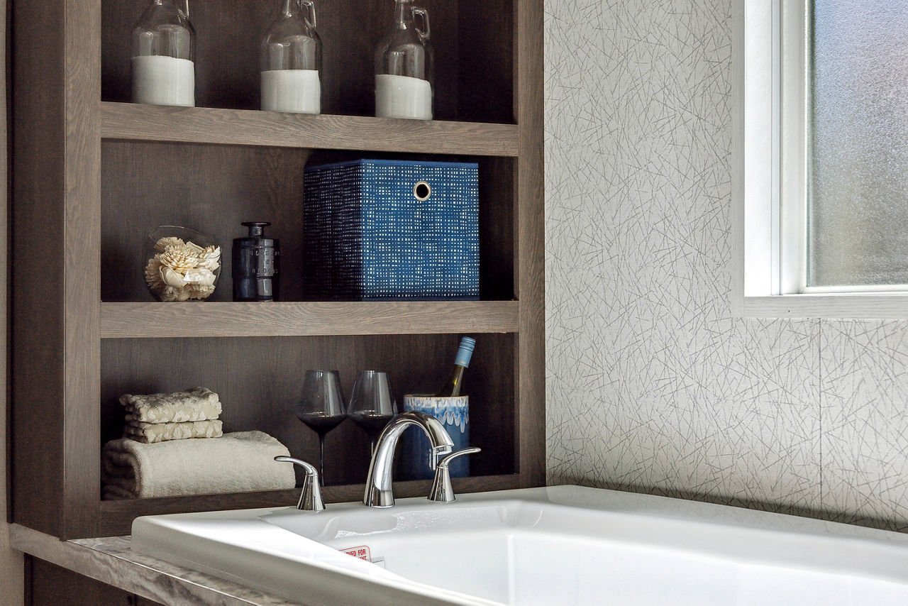 125-sheridan-RM3272A-primary-bath-6