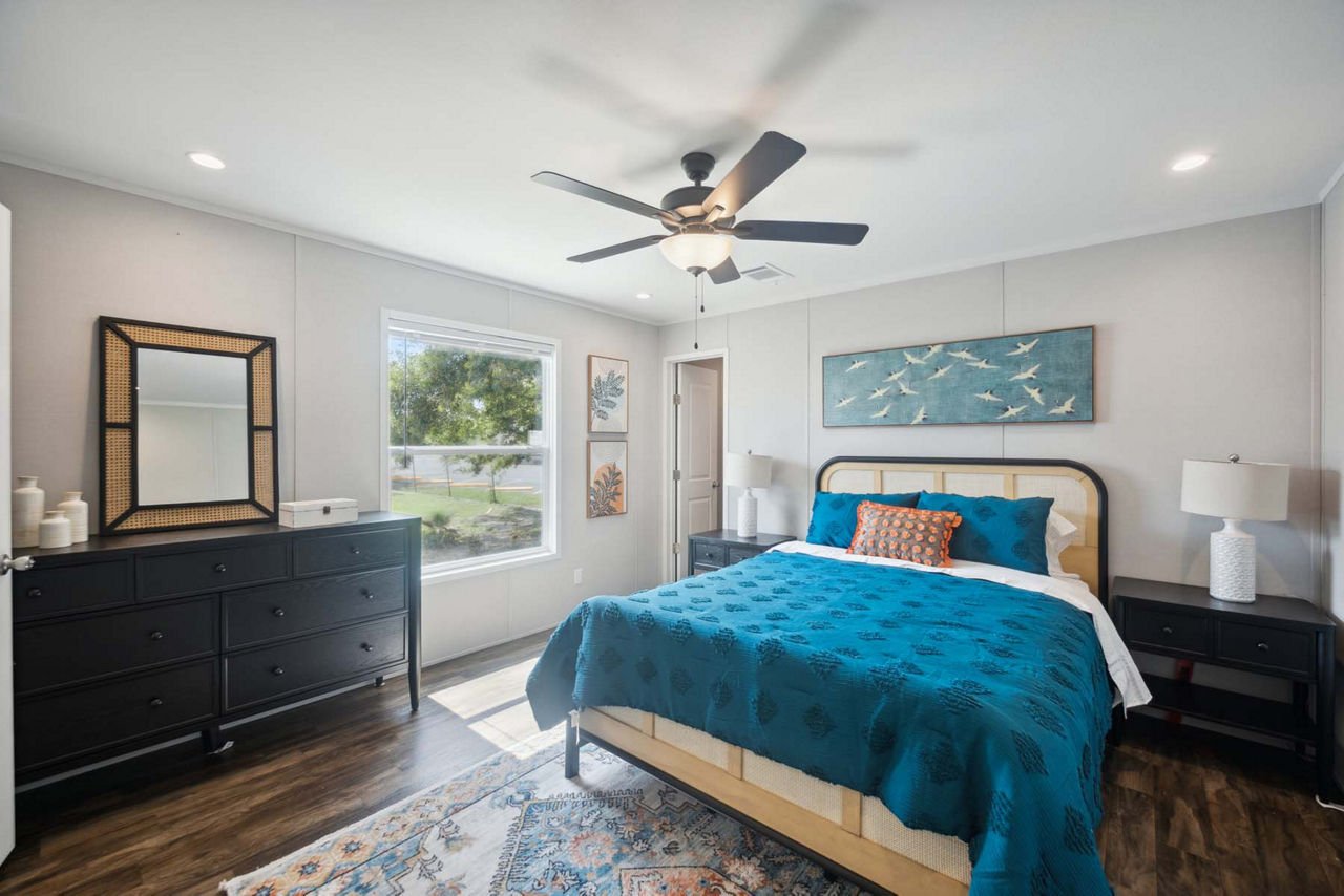 EK2856A-Primary-Bedroom-1