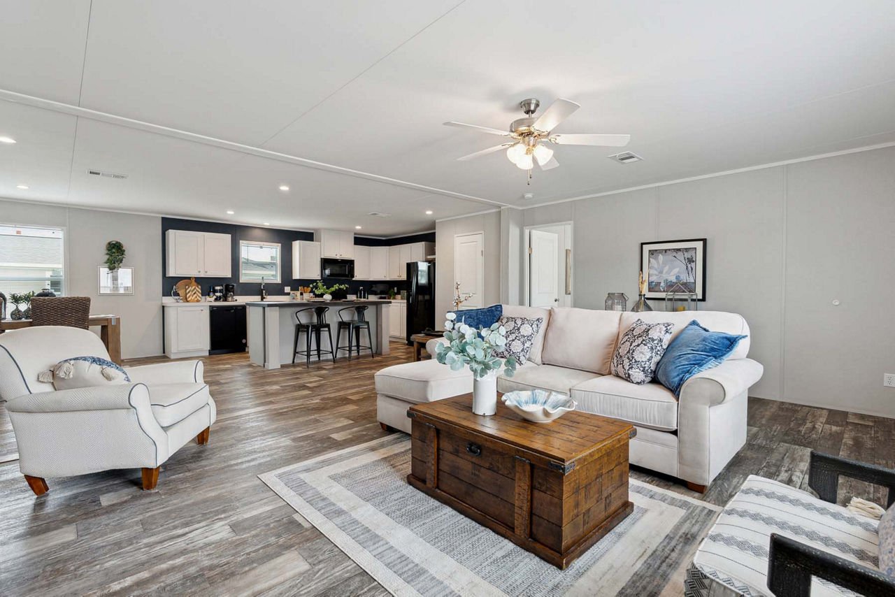 RM3264A Living Room (5)