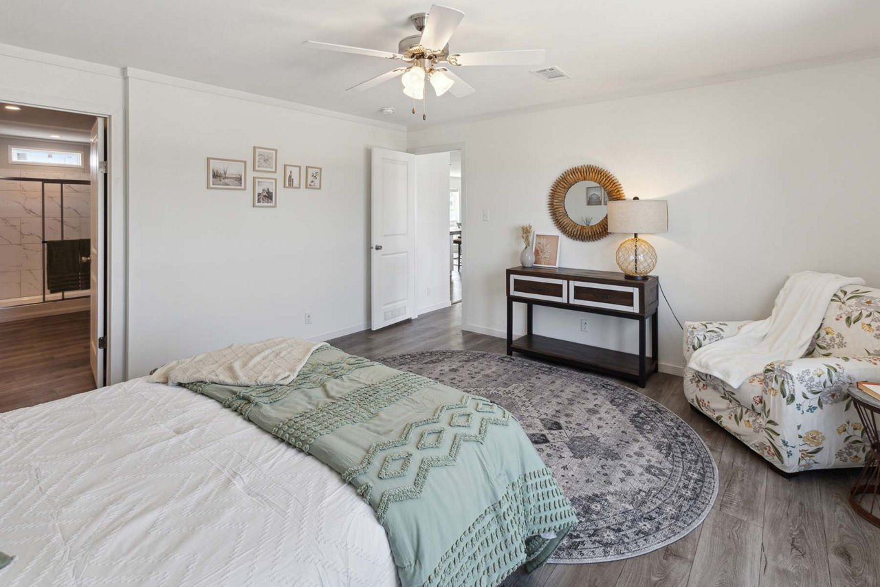 photos-New-Moon-3276A-2024 Primary-Bedroom-2